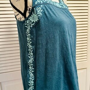 J. Jill Blue Sleeveless Top with Floral Embroidery